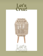 Afbeelding in Gallery-weergave laden, Cruz white lantern square op standaard