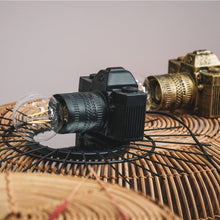Afbeelding in Gallery-weergave laden, Tafellamp - Camera