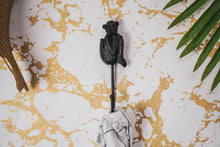 Afbeelding in Gallery-weergave laden, HV Aap wandhaak zwart