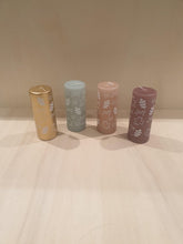 Afbeelding in Gallery-weergave laden, Stompkaars Joy Skin