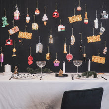 Afbeelding in Gallery-weergave laden, Ornament Kersthanger - Stuk Taart
