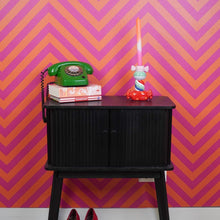 Afbeelding in Gallery-weergave laden, Kandelaar- Stapled Toffee Candy- Multi Colour
