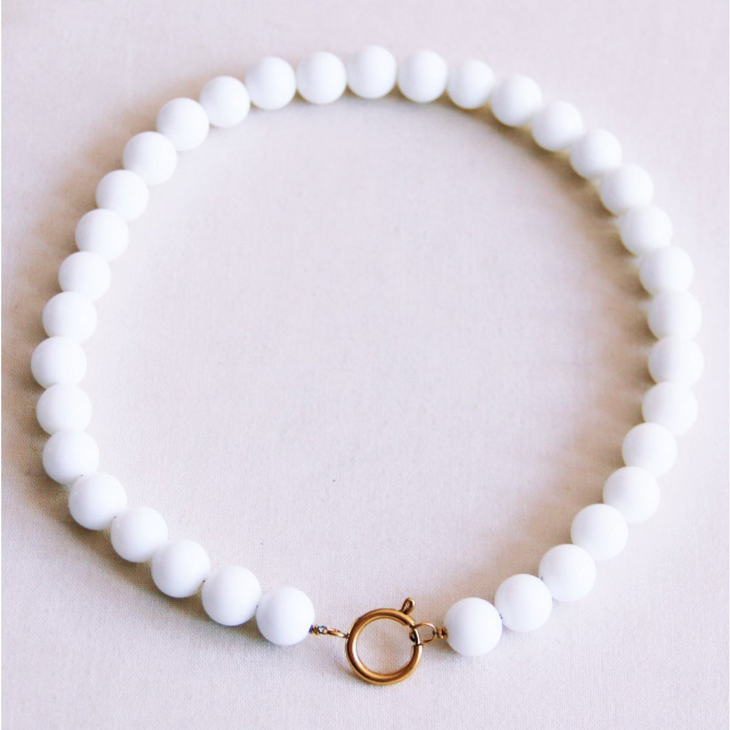 Natuurlijke stenen kralen ketting xl - wit