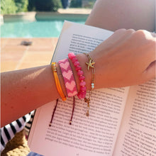 Afbeelding in Gallery-weergave laden, Elastische armband gemaakt van edelsteen - fuchsia/roze

