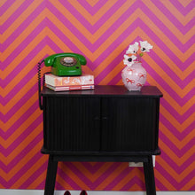 Afbeelding in Gallery-weergave laden, Vaas - Strikjes  Lichtroze/rood
