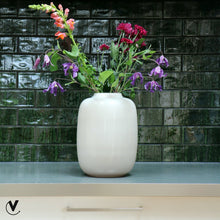 Afbeelding in Gallery-weergave laden, Artic ivory
