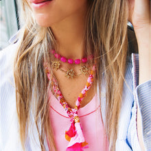 Afbeelding in Gallery-weergave laden, Gevlochten bandana ketting met zon - roze/oranje
