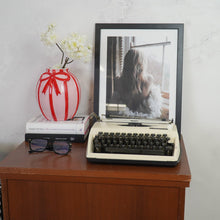 Afbeelding in Gallery-weergave laden, Vaas - Strik- Lichtroze/ rood
