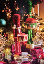Afbeelding in Gallery-weergave laden, JINGLE Notenkraker
