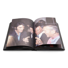 Afbeelding in Gallery-weergave laden, Boek Icons by Oscar
