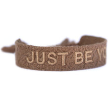 Afbeelding in Gallery-weergave laden, Love Ibiza geweven armband just be you taupe
