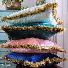 Afbeelding in Gallery-weergave laden, Kussen Beatrix pink
